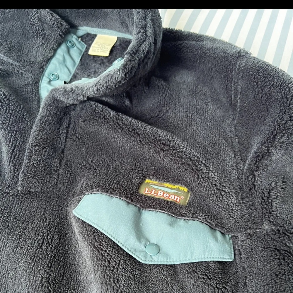 Ll bean Fleece pull over.  men’s Medium